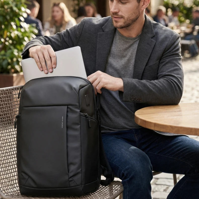 Mark Ryden 32L Travel Laptop Backpack
