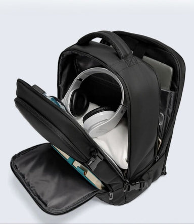 BANGE Laptop Backpack – Waterproof & USB Charging