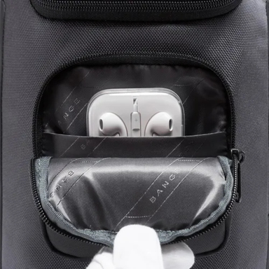Bange Crossbody Bag with USB Charging