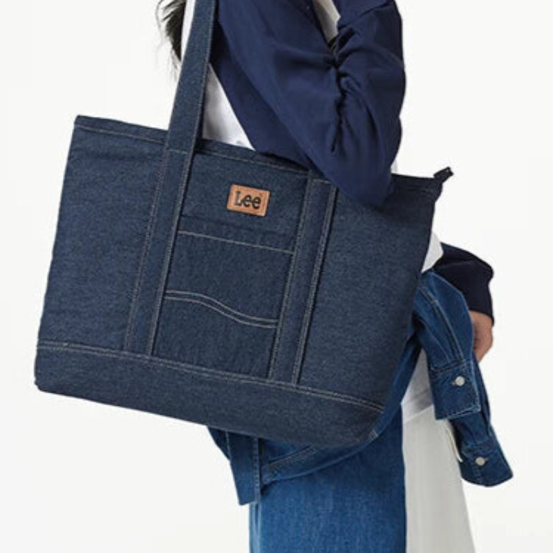 LEE Canvas Tote Bag
